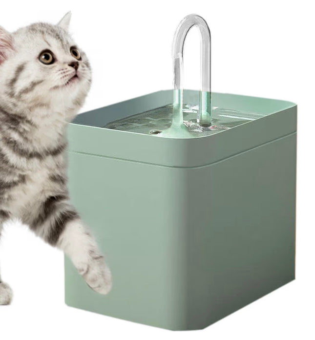 Fontaine à eau silencieuse pour chat et petit chien – Rechargeable – 1,5 L