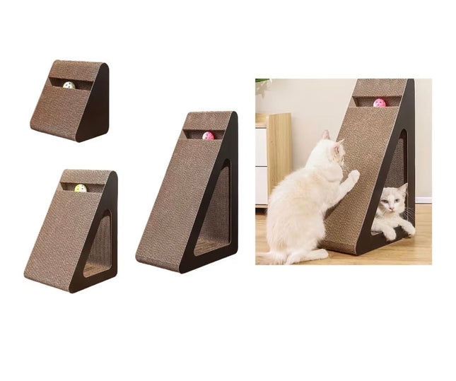 Griffoir Triangulaire pour Chat – Modèle M – Carton Résistant avec Balle Interactive